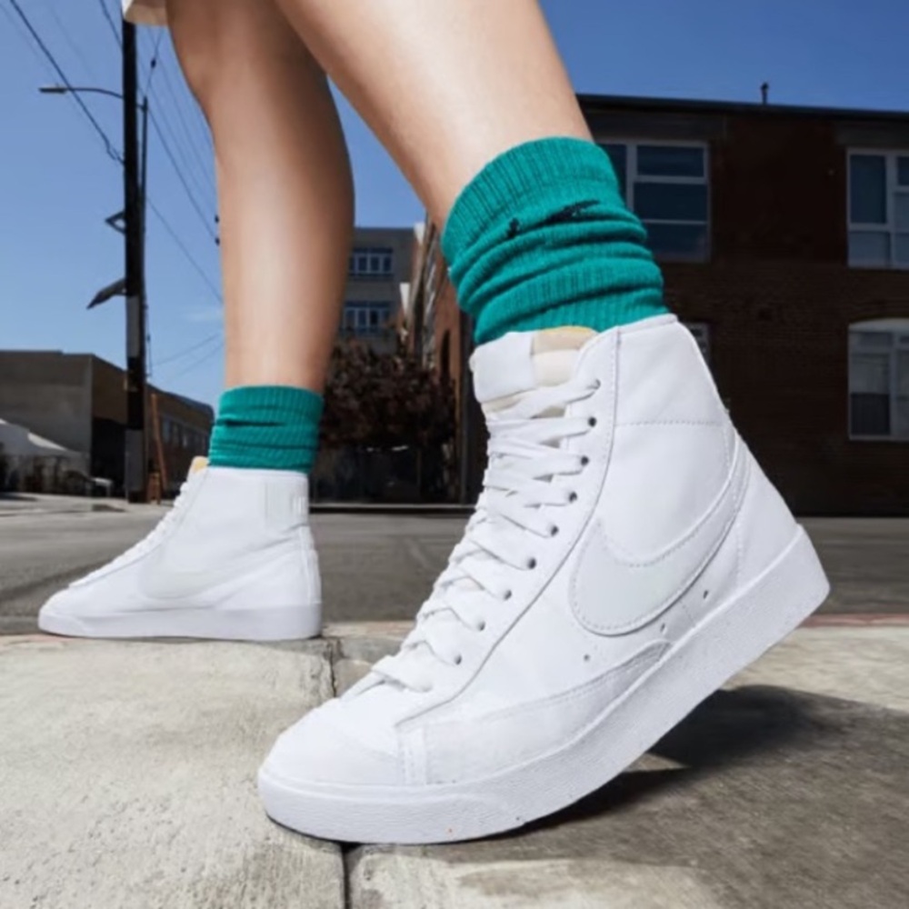 *reposh* NikeHigh-Top Sneakers